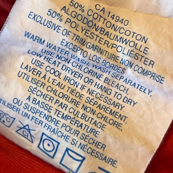 Weekenders Vintage Athletic Shorts in Vibrant Red with Breathable Fabric M - Picture 5 of 6